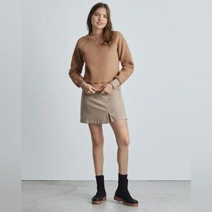 XS Everlane  The ReNew Fleece Raglan Sweatshirt